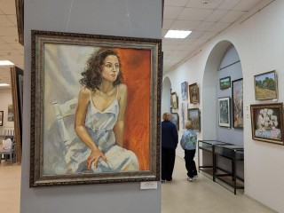 Четверть века в ритме культуры: выставочному залу в Луховицах исполнилось 25 лет