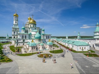 В Воскресенском соборе Истры поделились расписанием богослужений до 3 августа