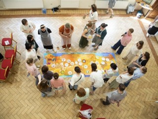 Сотрудница Химкинской галереи освоила жестовый язык для инклюзивных программ