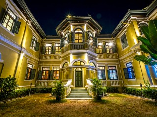 Кто продает роскошный особняк за ₽300 млн в Одинцове