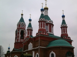 Как колокольня на прицепе помогает отцу Сергию менять жизнь прихода в Игнатьево