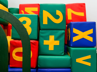 В детских садах Дзержинского с 1 сентября откроют математические группы