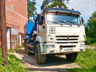 Сотрудники водоканала обеспечивают работу систем водоснабжения и водоотведения