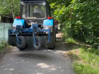 В деревне Жабкино убрали береговую линию Центрального пруда