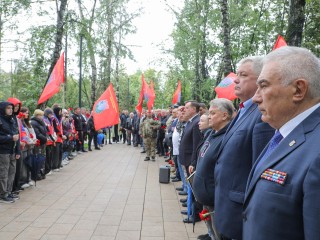В День ветеранов боевых действий в Балашихе прошел торжественный митинг