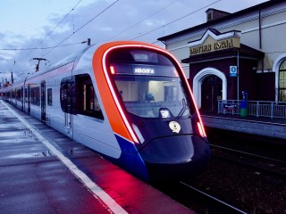 В Подмосковье запустили электрички со скоростью до 160 км/ч