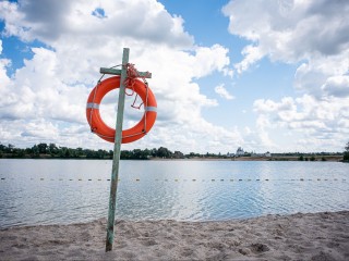 Подмосковные спасатели напомнили об опасности купания в холодной воде