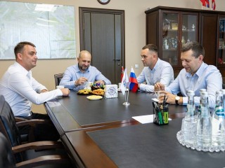 В Орехово-Зуеве капитану ракетного корабля передали оборудование для выполнения боевых задач