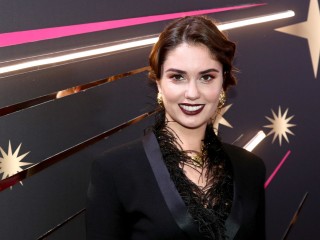 Агата Муцениеце проводит время с 12-летним сыном после долгой разлуки