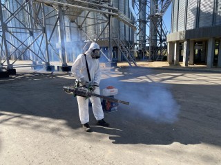 В Подмосковье ядовитым газом обработали склады против грызунов и насекомых
