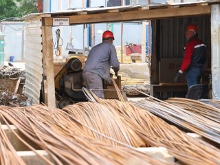 В Климовске дом для переселения граждан из аварийного жилья готов на 30%