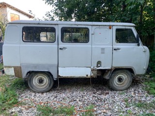 Луховицкие волонтеры приобрели для участников СВО два автомобиля марки УАЗ