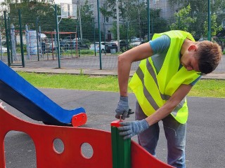 В Развилке отремонтируют детские площадки и обустроят сквер