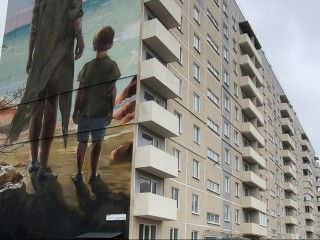 Подмосковные специалисты восстановили квартиры в Мариуполе