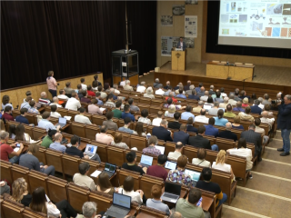 Ученые со всего мира съехались в Дубну на конференцию о вычислительных системах