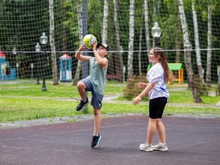 Медитации, игры и кино организуют для гостей парка Каширы