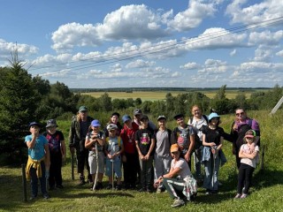 Маршрут первого в сезоне похода турклуба «Алиби» проложили вдоль берега Москвы-реки