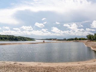 Медики напомнили об опасности прыжков в воду в незнакомых местах