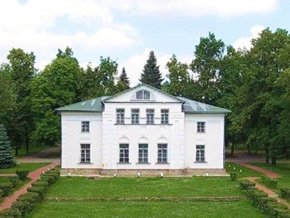 В Котельниках завершилась реставрация усадьбы «Белая Дача»
