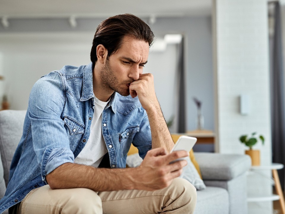 Сообщения о блокировке WhatsApp* оказались ложными