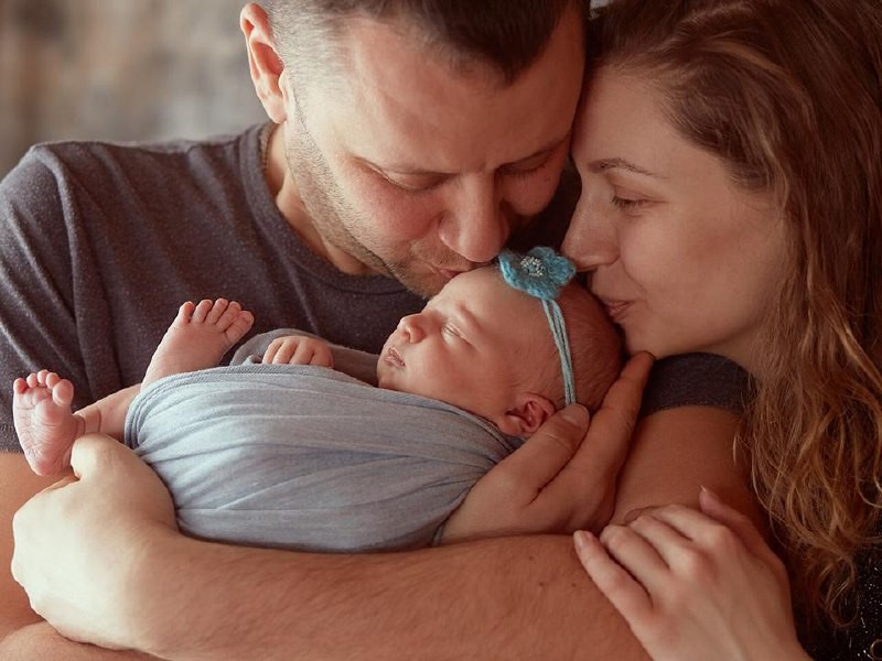 С начала года почти 200 здоровых детей родились у ВИЧ-положительных родителей