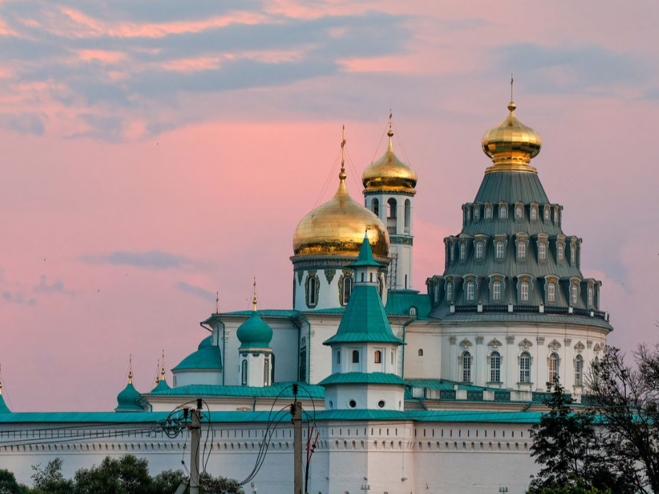 Африканские священники посетили православные святыни столичного региона