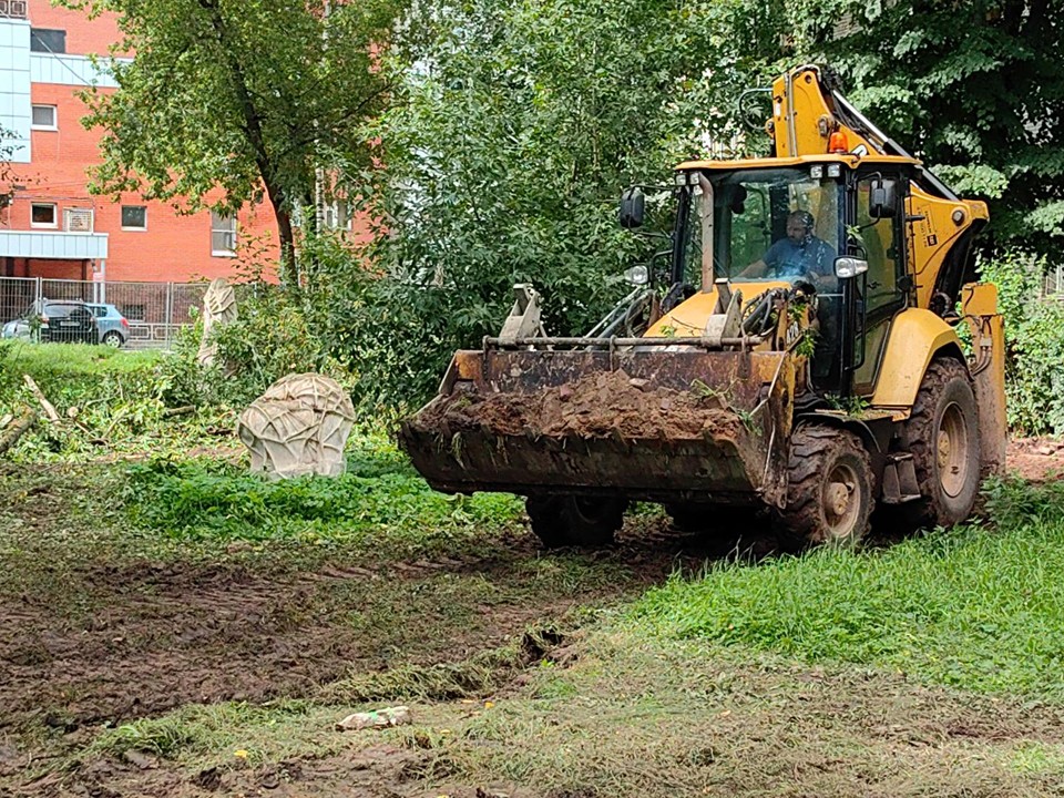 Новые лавочки установят в сквере на улице Советской после обновления территории