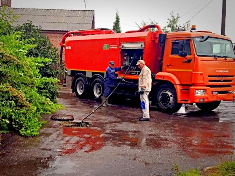 В Шатуре промыли более 100 м канализационных сетей за неделю