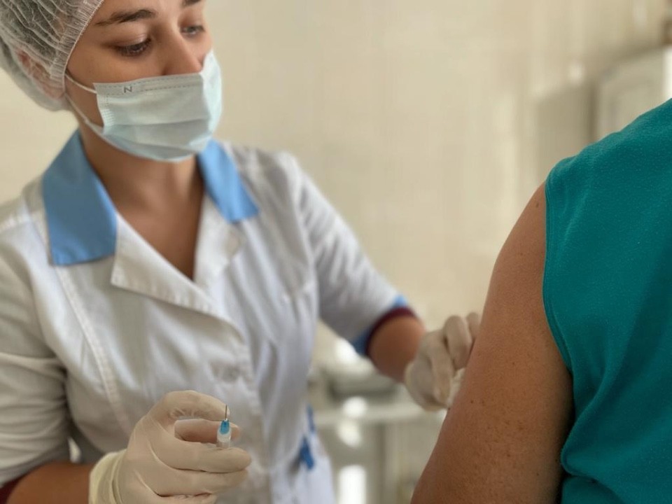 Где и как сделать прививку: мобильный пункт вакцинации открылся в Королеве