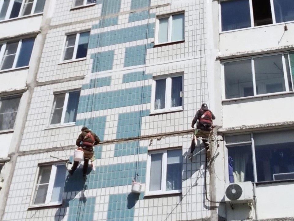 Как в Подмосковье борются со сквозняками и плесенью в МКД