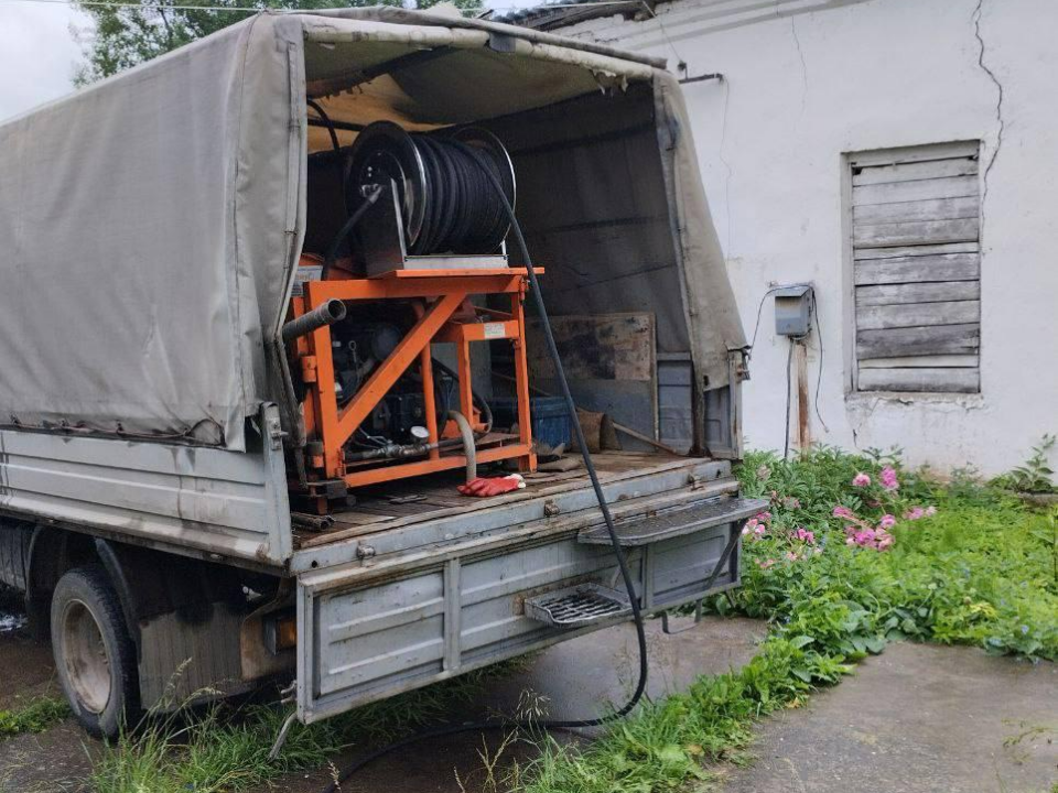 В округе до сентября завершат промывку водных резервуаров