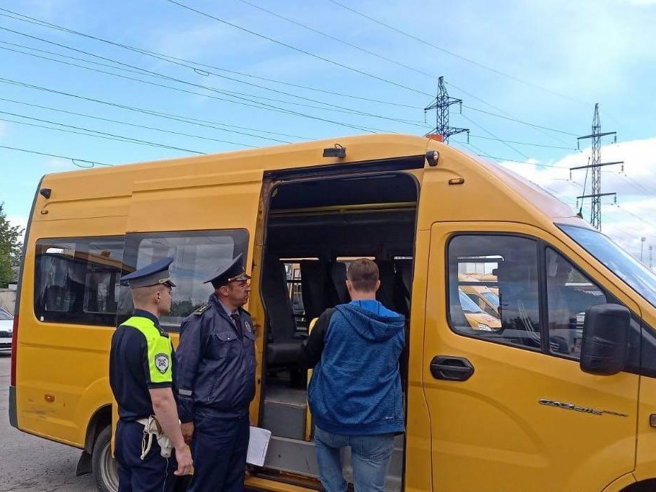 Школьные автобусы в Пушкинском округе проверили на готовность к учебному году