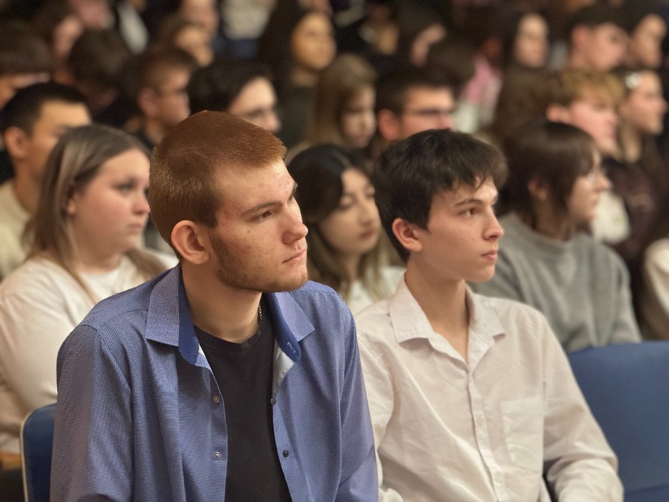 Городская библиотека приглашает на просмотр фильма о легендарных эпохах России