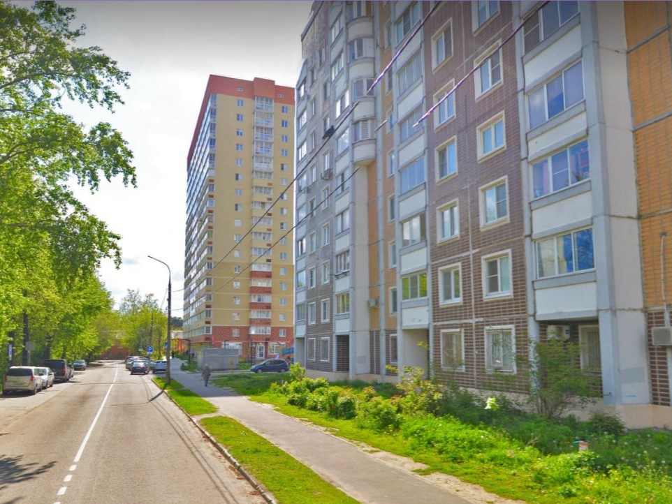 Дети закидали яйцами прохожих с балкона на улице Пушкина