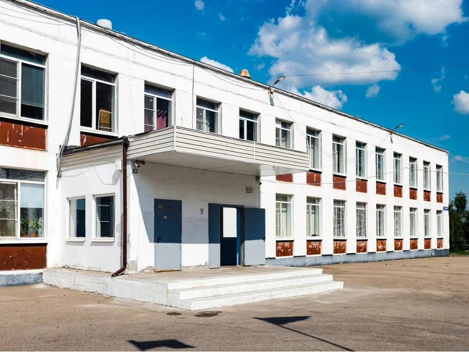 После реконструкции школы в деревне Брехово мест для учащихся станет больше