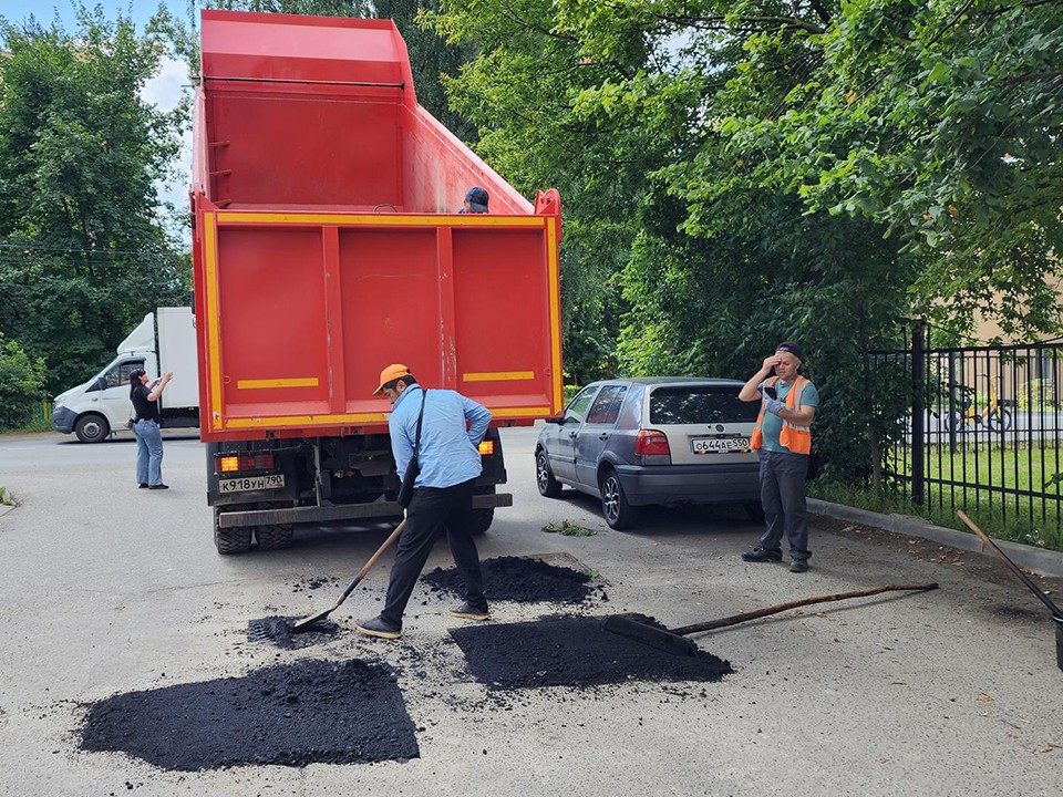 Ямы отремонтировали на Хлебозаводской улице в Ивантеевке по заявке на «Доброделе»