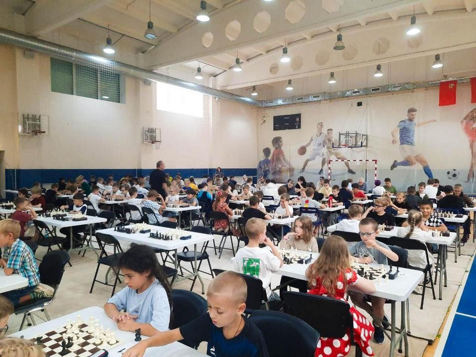 Шахматисты из Татарстана, Северной Осетии, Москвы разыграли кубок в Мытищах