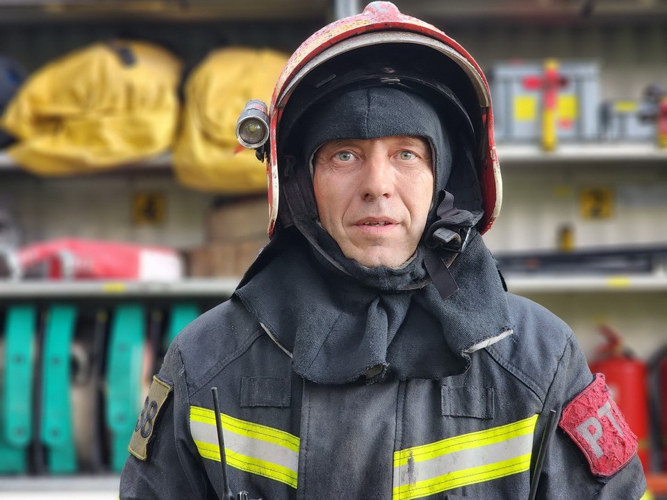Последний день службы спасатель из Ногинска провел на учебном пожаре