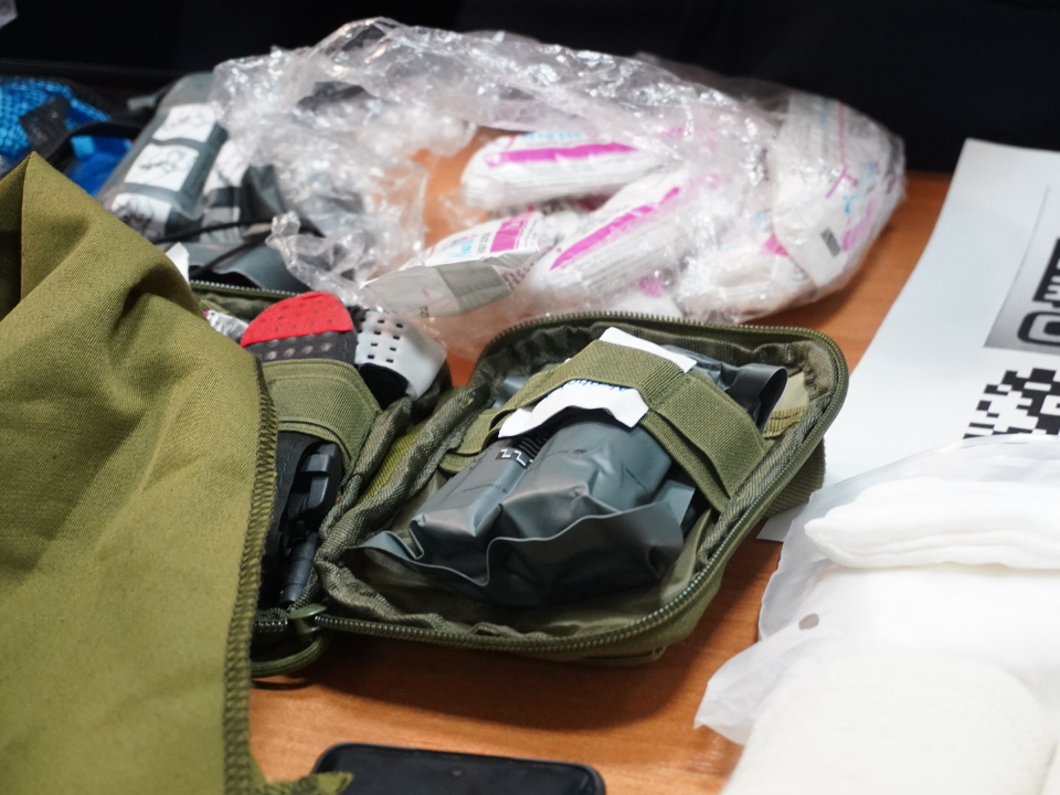 Бойцы СВО поблагодарили прихожан Никольского храма в Можайске за аптечки