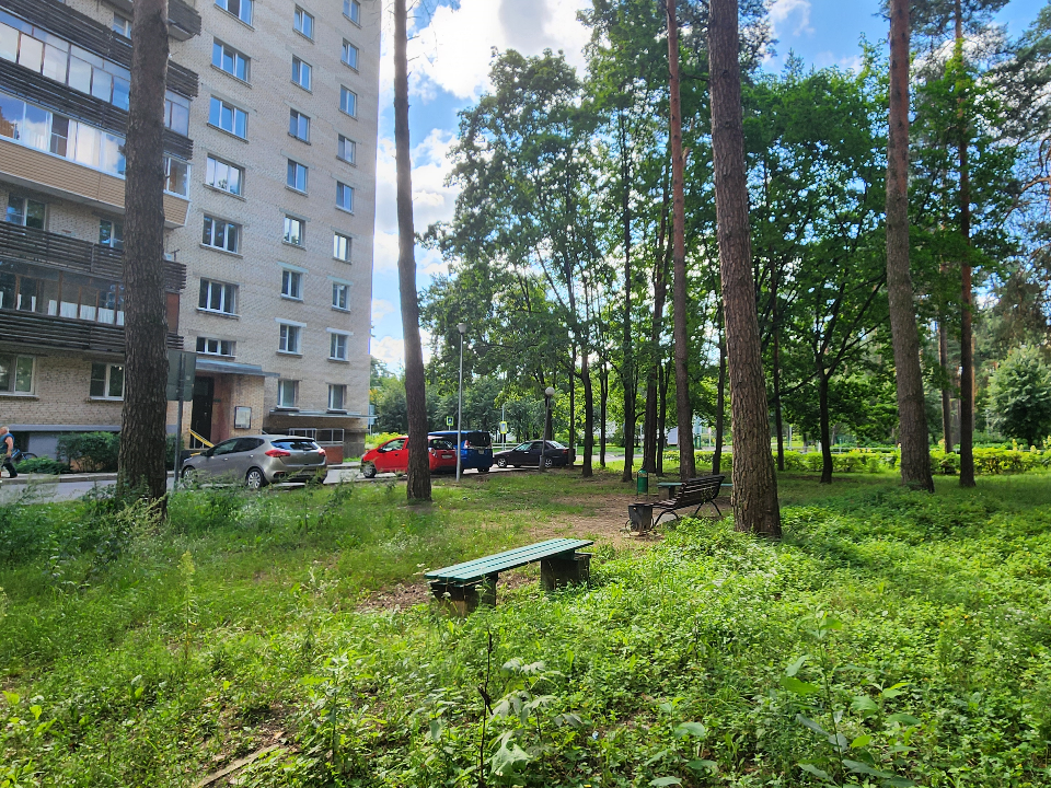 В Протвине на улице Гагарина обустроят зону отдыха для пожилых людей