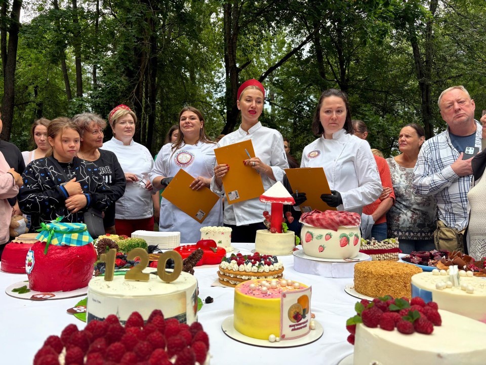 Ежегодный фестиваль варенья прошел в рузском парке «Городок»