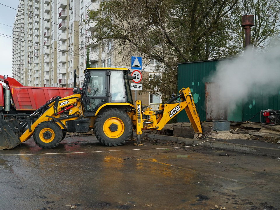 Из-за ремонта теплосети в Левобережном в ряде домов приостановлена подача горячей воды