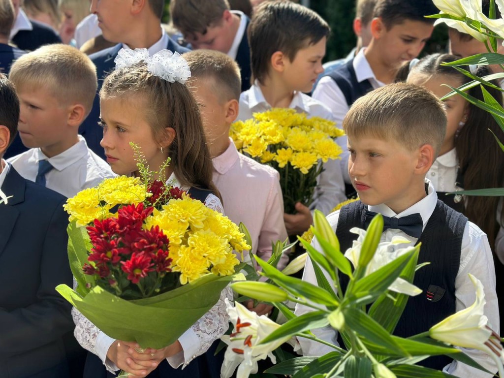 К 1 сентября букет для первоклассника в Можайске можно купить за 300 рублей