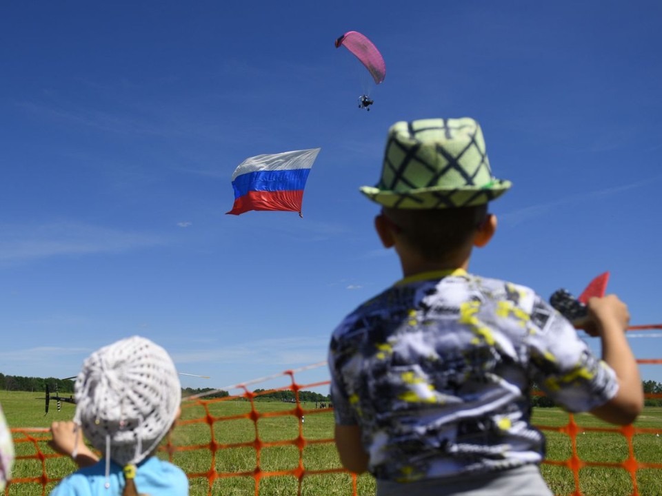 Как волоколамцам взять и полететь, словно птица
