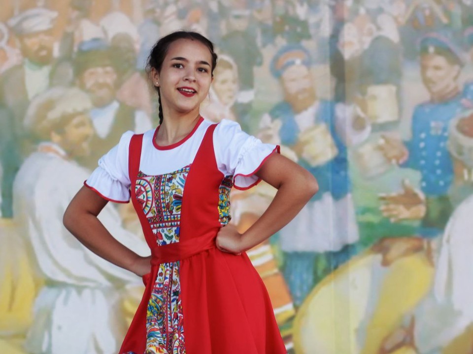 Казачьи пляски и лирический танец: в Шатуре состоялся фестиваль народных промыслов и ремесел