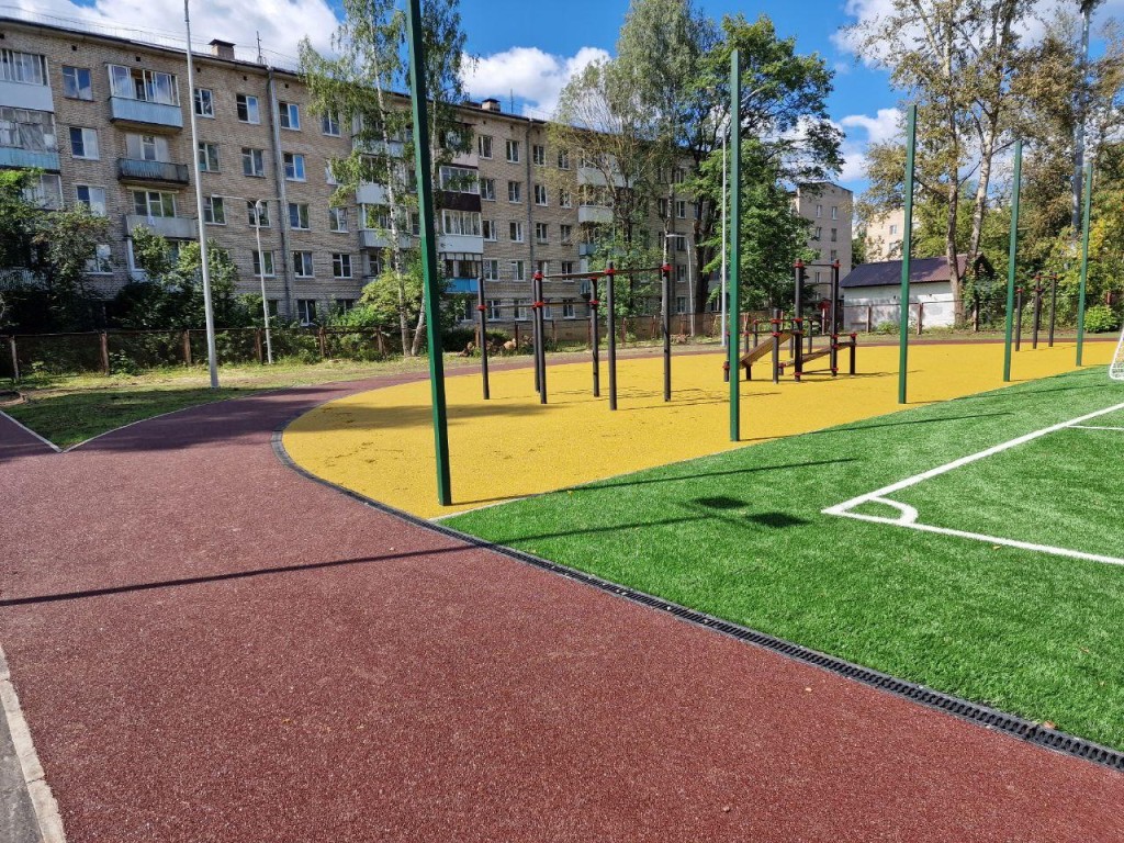 Футбол, баскетбол, воркаут: в Дубне создается новая точка притяжения для спортсменов