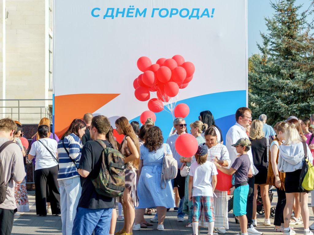 Фейерверка не будет, но шоу обещают