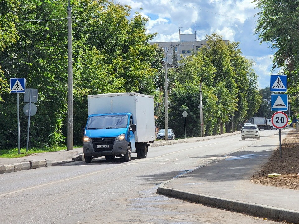На улице Гоголя восстановят дорожные знаки и нанесут разметку