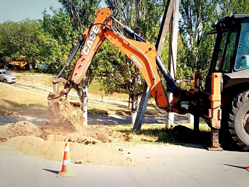 Подмосковные специалисты заменили участки водовода в селе Безыменное ДНР