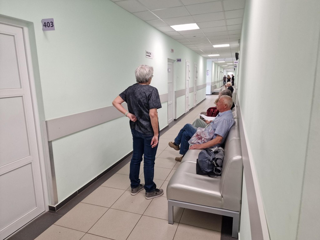 Жители Дубны проверили здоровье у пульмонологов из Москвы